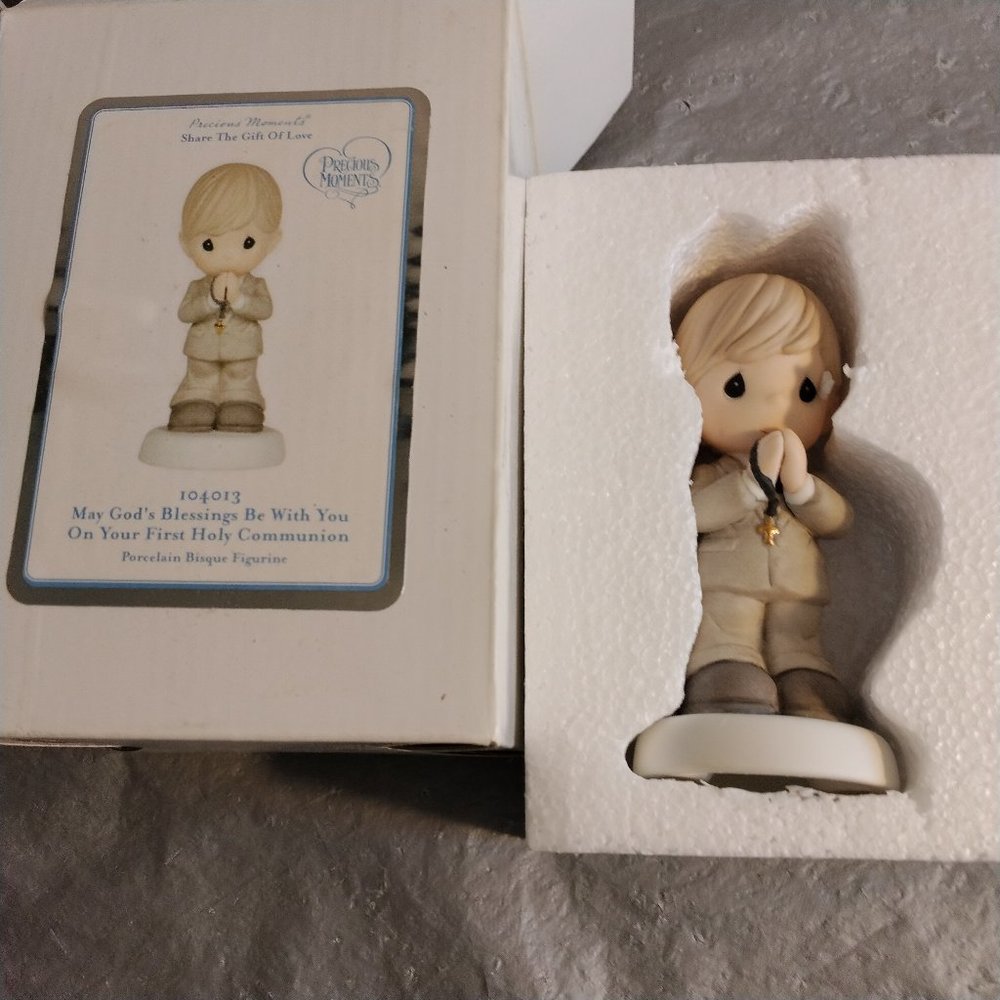 2010 Precious Moments Holy Communion Figurine